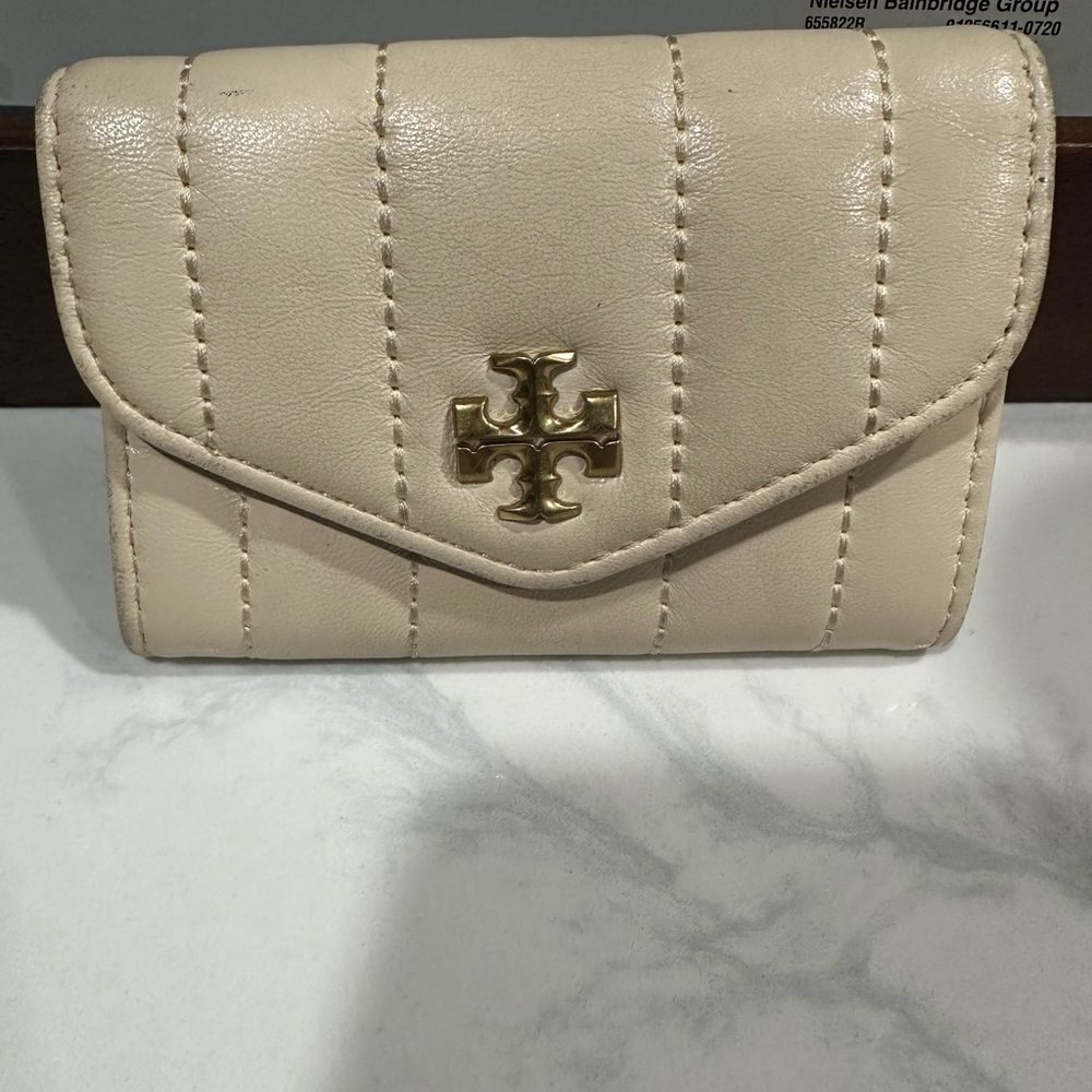Tory burch card holder